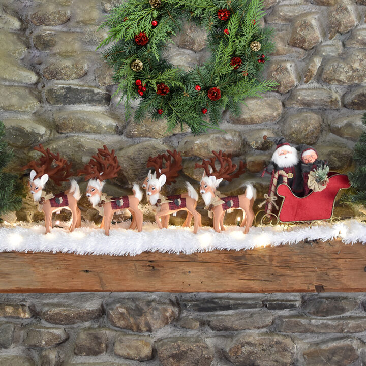 2023 9in Plaid and Pine Santa + 8 Reindeer w-sleigh-WEB